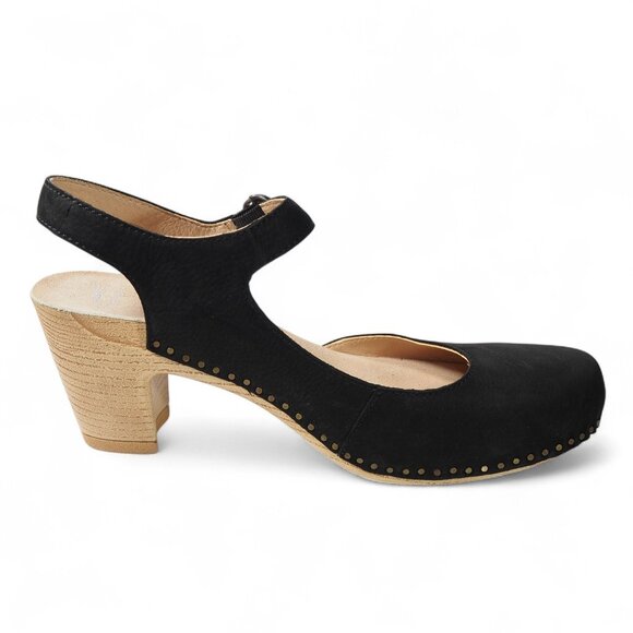 Dansko Black and Tan Women's Sandals - Picture 7 of 13